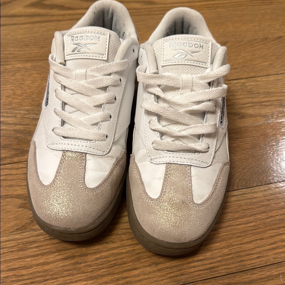 Reebok Cream and Tan Classic Sneakers - Picture 2 of 4